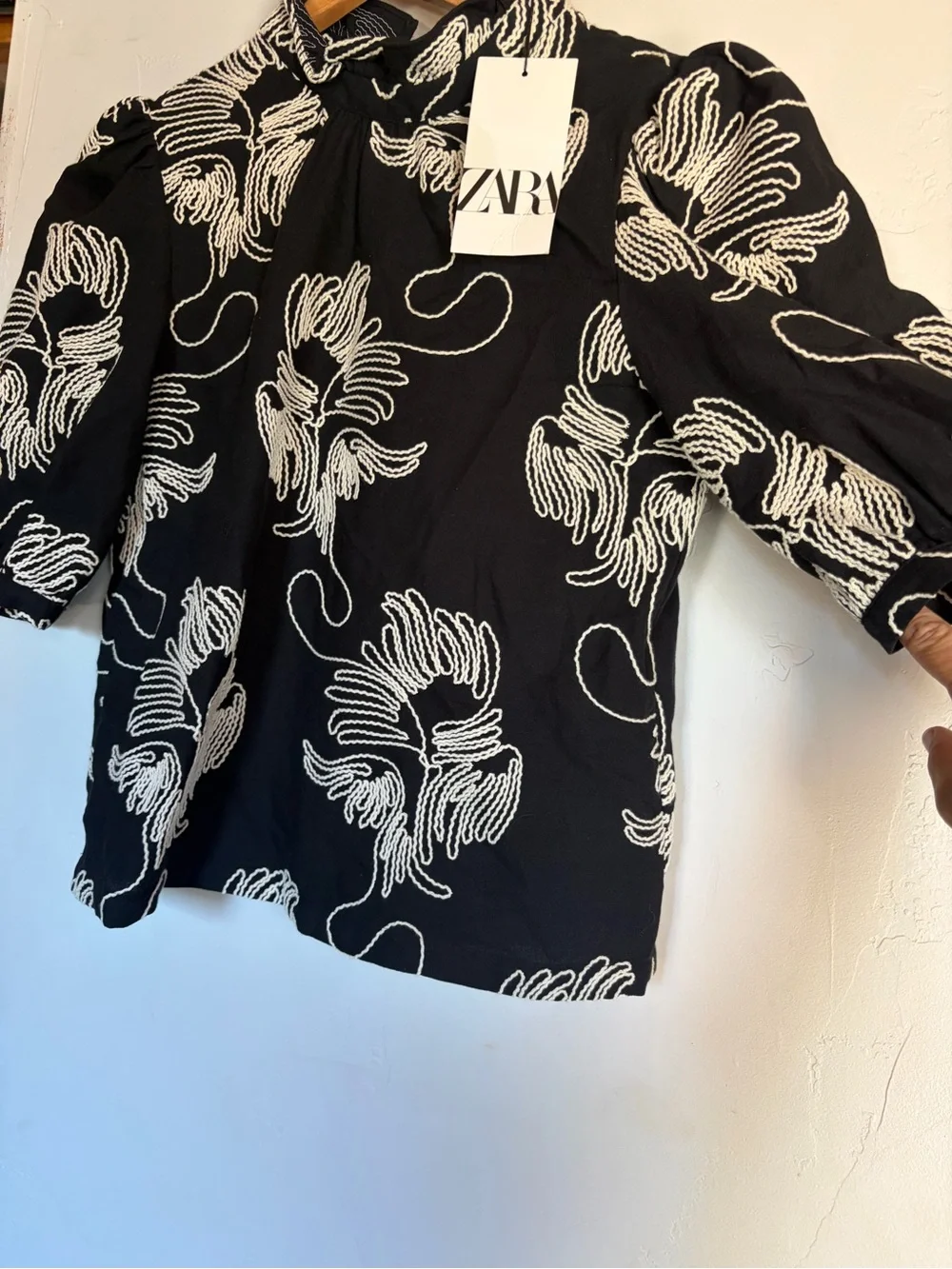 New with tags, Zara Black Floral Puff-Sleeve Blouse with Mock Neck